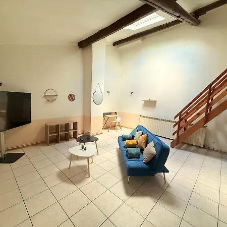 Cozy Duplex With Bar Near Metz